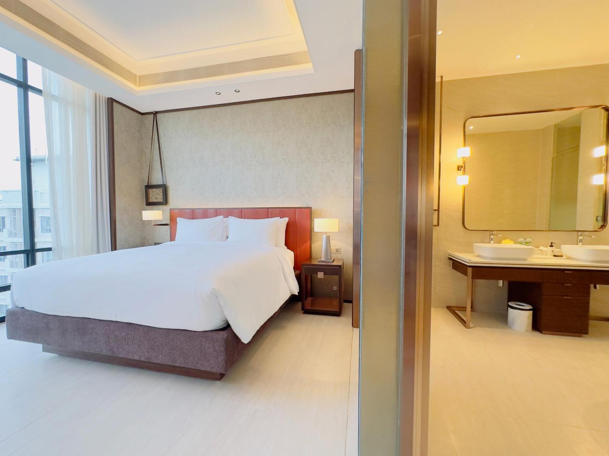 Silq & Hotel 5*